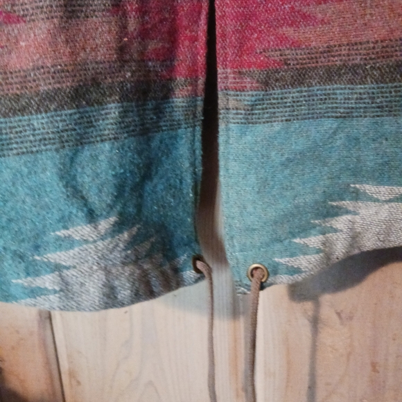 BB Dakota Southwestern Print Wool Coat with Faux Fur Hood -  Size XS NWT - Picture 8 of 10